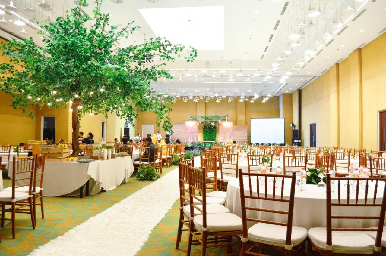 Harris Hotel And Conventions Denpasar Zewnętrze zdjęcie